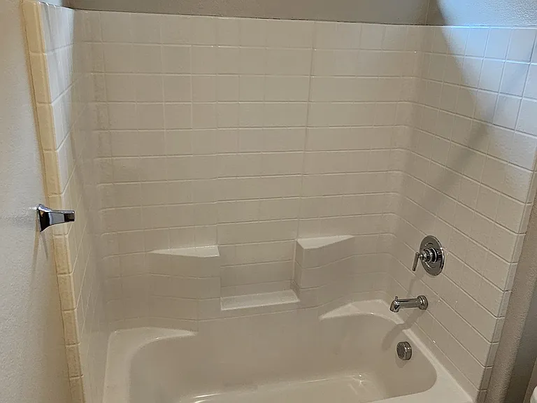 4515 Solitude Falls Ave — Photo 17