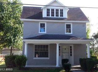 272 S Main St, Chambersburg, PA 17201