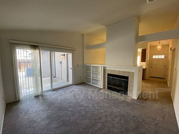 3rd image of 7670 Blackwater Way