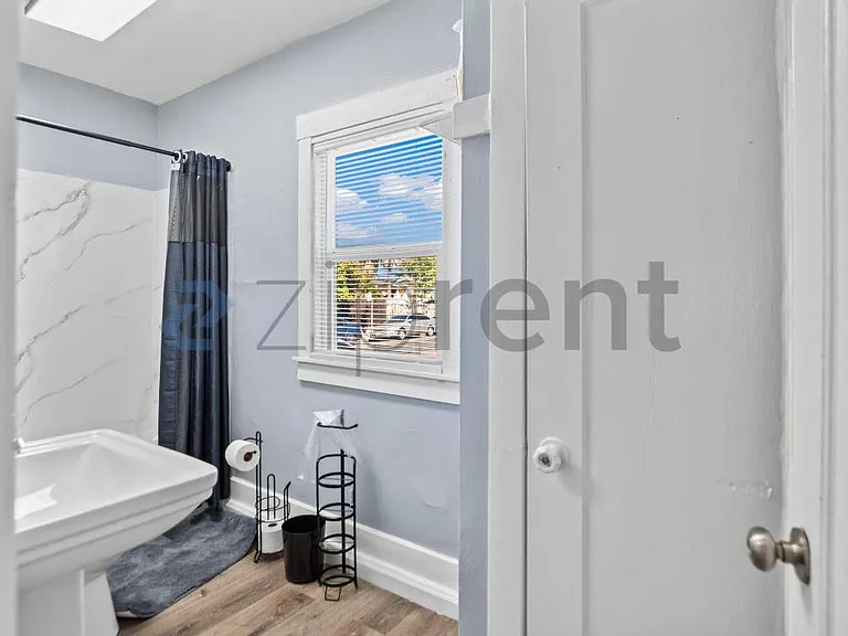5915 Avenal Ave #5915 — Photo 19