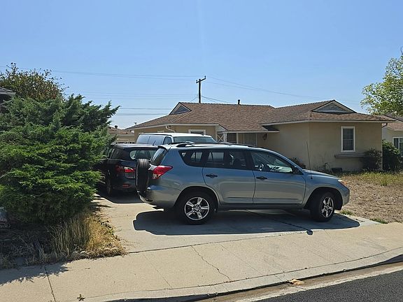 3rd image of 2020 Fernbank Ave