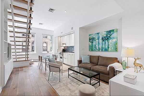 1st image of 93 Worth St Suite 205