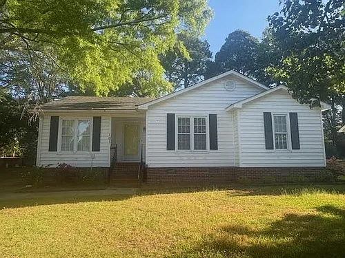 101 Cambridge Rd Photo 1