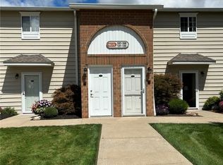 10373 Glenway Dr APT 107, Twinsburg, OH 44087