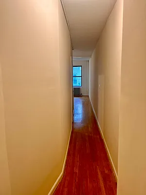 Rented by City Connections Realty | media 7