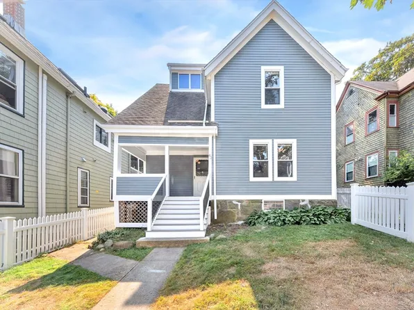 42 Saint Rose St, Jamaica Plain, MA 02130