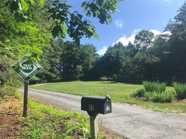 22 Arundel Road, Peterborough, NH 03458-1626