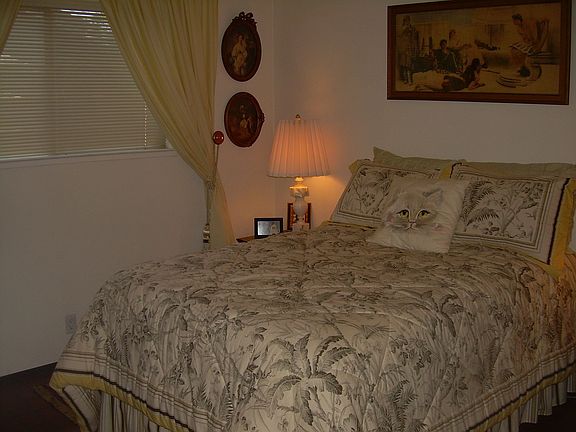3rd image of 6401 Bay Hill Way