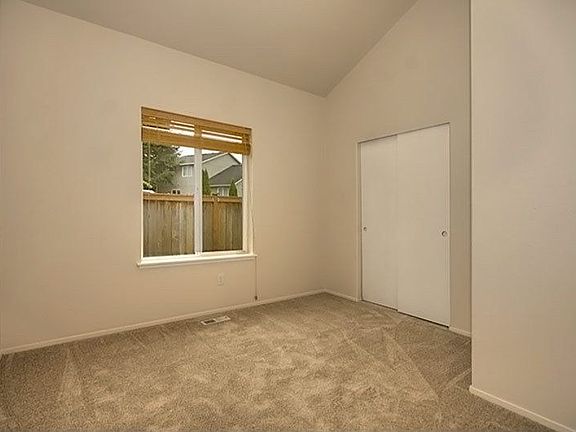5th image of 13505 86th Avenue Ct E