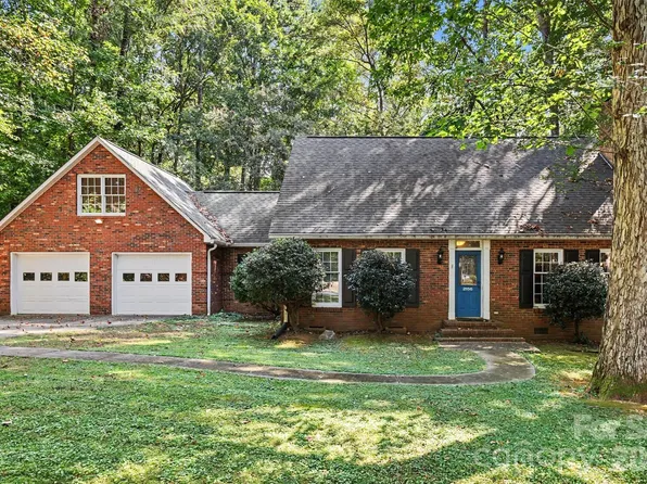 2156 Olde Creek Rd, Rock Hill, SC 29732