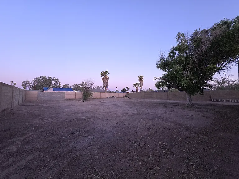 HUGE YARD