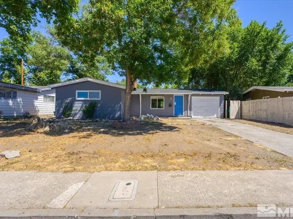 1118 Greenbrae Dr, Sparks, NV 89431