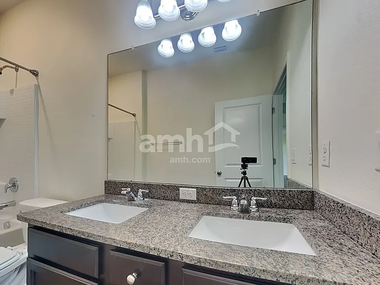 11516 Pace Bend Ct — Photo 8