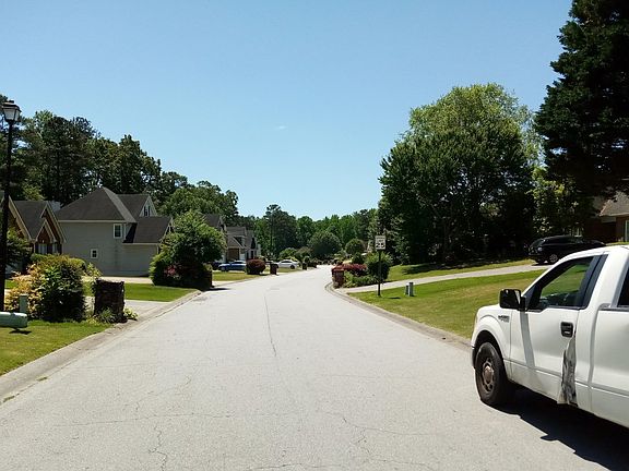 4th image of 1097 Sunny Glen Ct