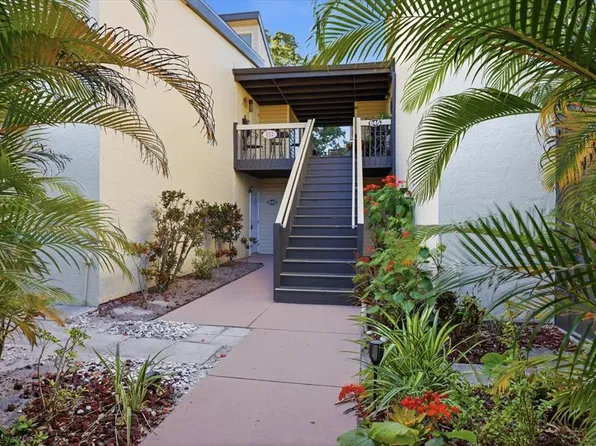 644 WHITE PINE TREE ROAD #43, VENICE, FL 34285