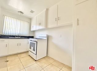 3155 Geneva St #8A, Los Angeles, CA 90020