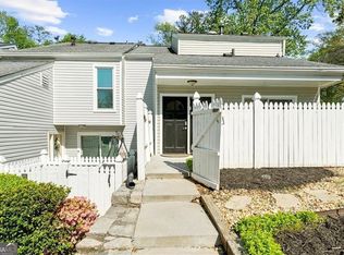 2693 Greentree Dr SE, Marietta, GA 30067