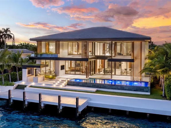 11404 N Bayshore Dr, North Miami, FL 33181