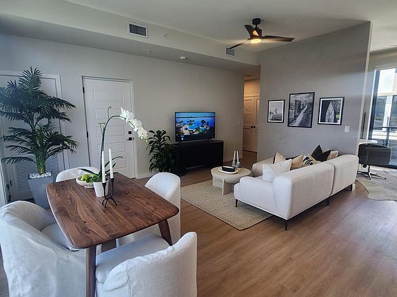 4th image of 11285 Biscayne Blvd #1225