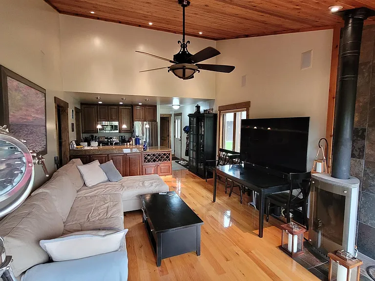 3355 S Tensleep Dr #9 — Photo 5