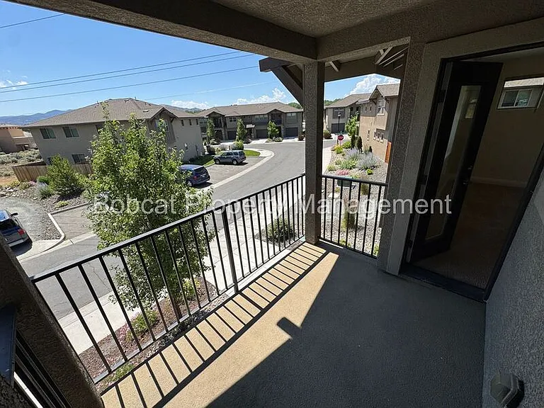 1226 Saltern Dr — Photo 18