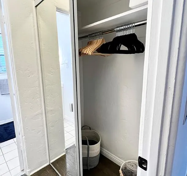 132 S Bedford Dr #207 — Photo 6