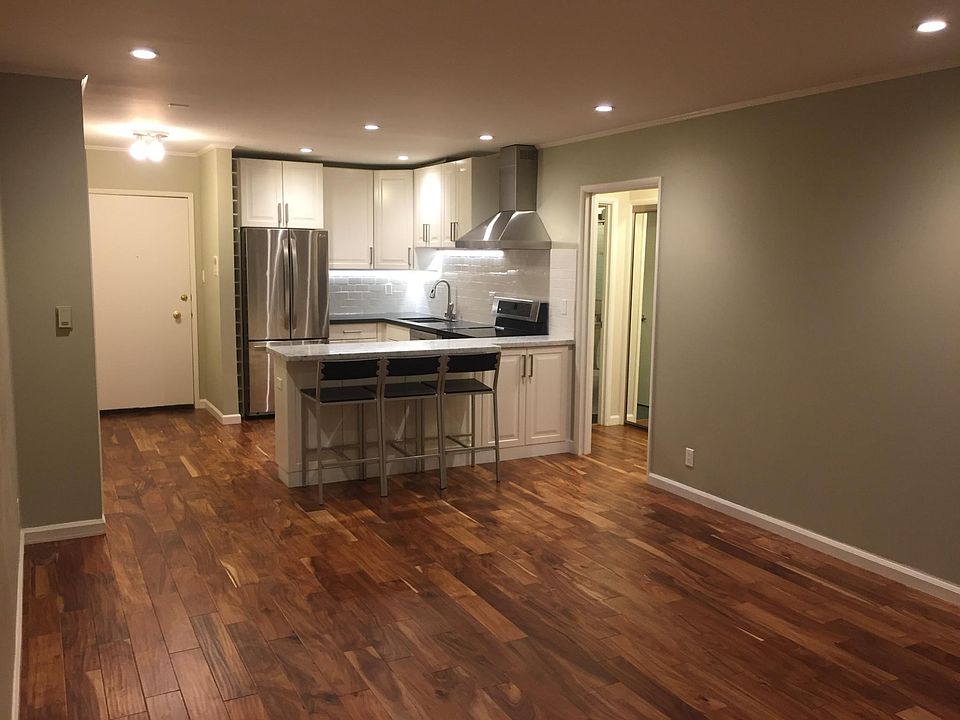 1st image of 2077 Jackson St #202