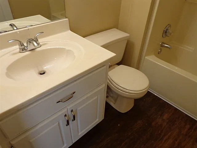 4260 Riverlake Way — Photo 10