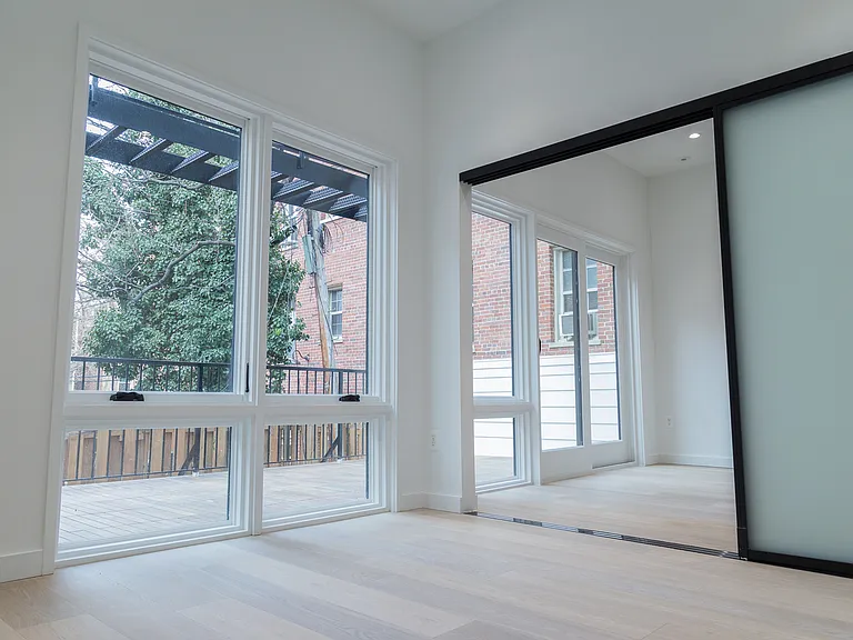 1443 Euclid St NW — Photo 38