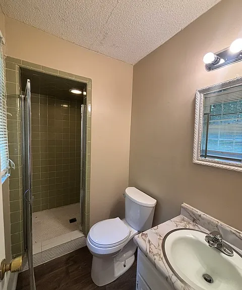 6717 W Friendly Ave — Photo 13