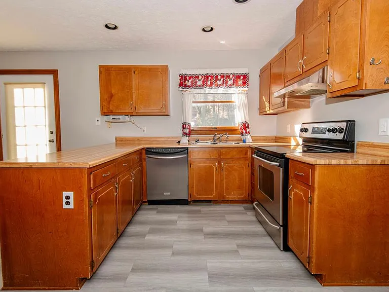 108 Trinity Woods Dr — Photo 5