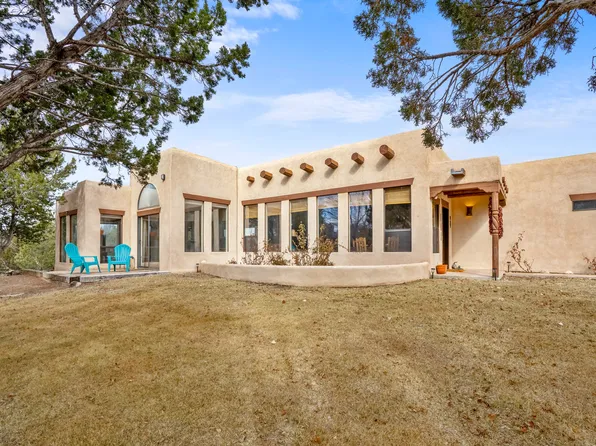 6516 Horseshoe Dr, Cochiti Lake, NM 87083
