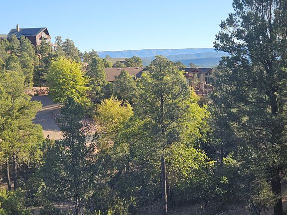 5th image of 414 S Whisper Ridge Ln