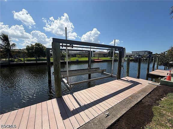 3rd image of 4815 Sorrento Ct