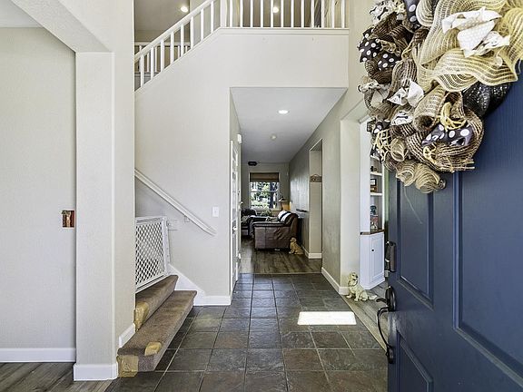 4th image of 5159 Chabot Court