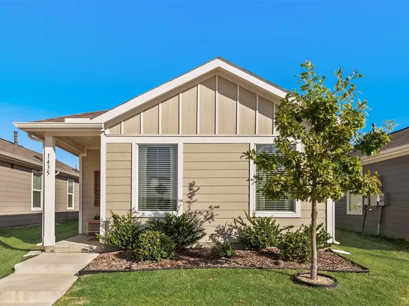 1435 Sterling Way, Ferris, TX 75125