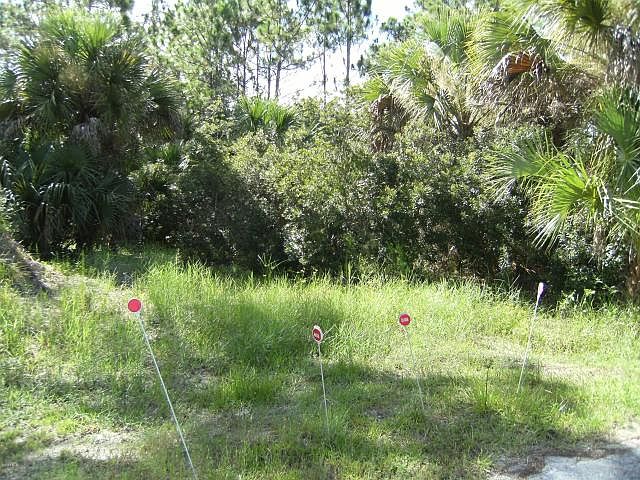 1st image of 2580 Woods Ln