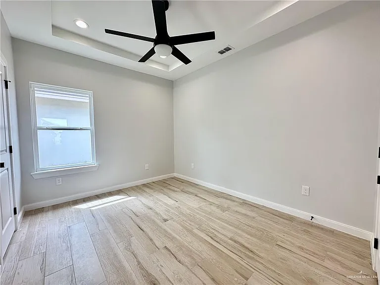 2800 Kilgore Ave — Photo 10