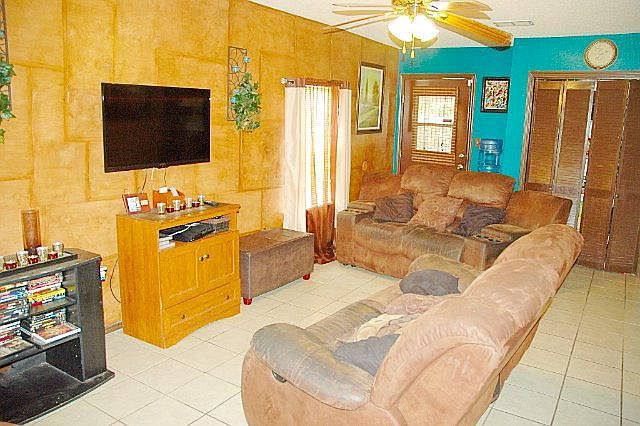 2nd image of 3013 N Trey Dr