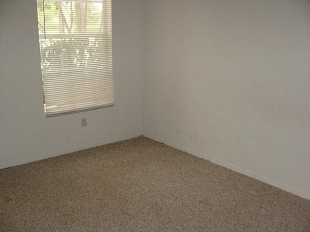 2nd image of 5914 Willow Ridge Dr APT 102