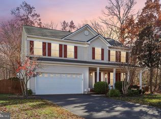 10576 Coral Berry Dr, Manassas, VA 20110