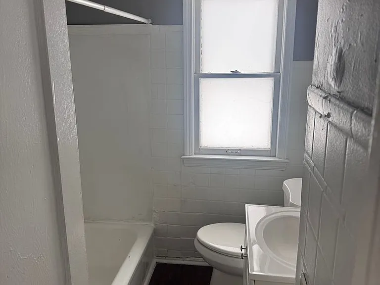 15401 Benhoff Dr — Photo 5