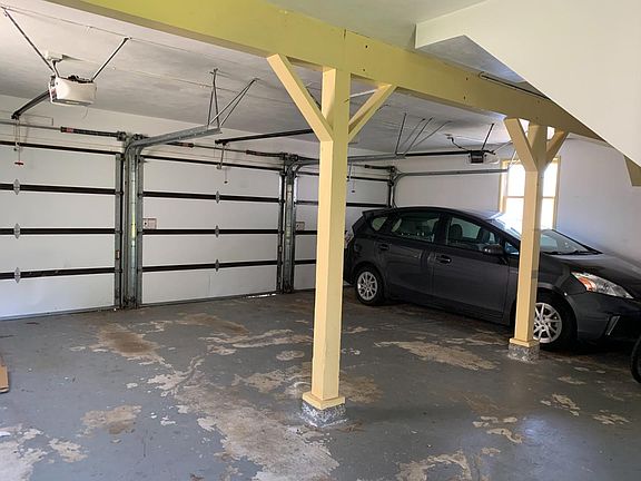 4th image of 612 S El Camino Real APT 3