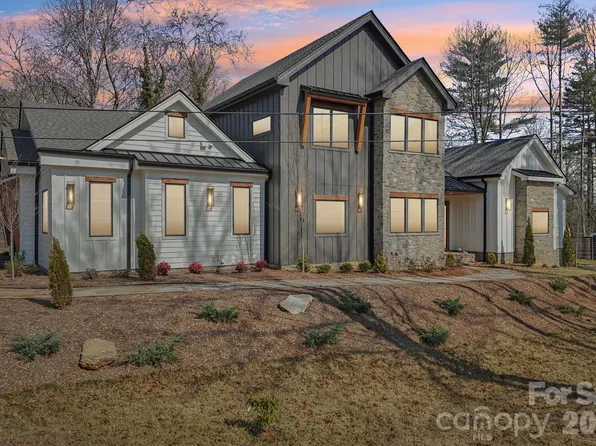 272 Glazener Rd, Brevard, NC 28712
