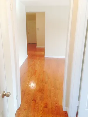 Rented by Alex Tembelis, LREB | media 16