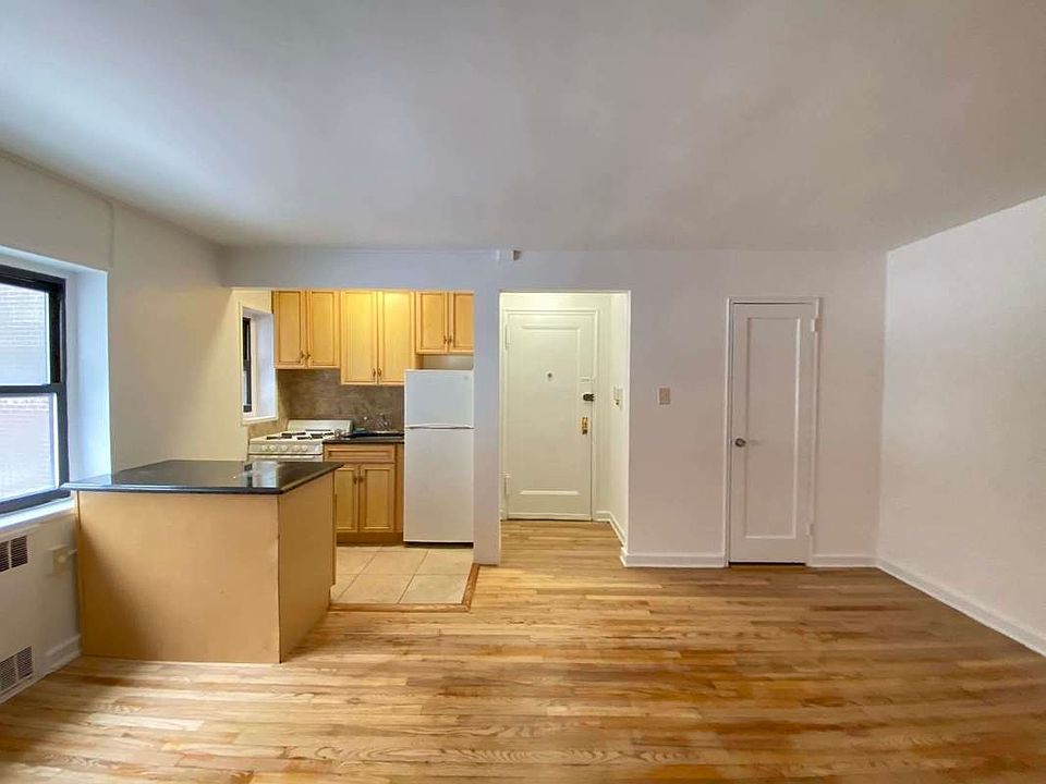 1st image of 80-08 135th St #307