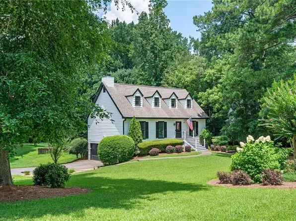 141 Indian Hills Ct, Marietta, GA 30068