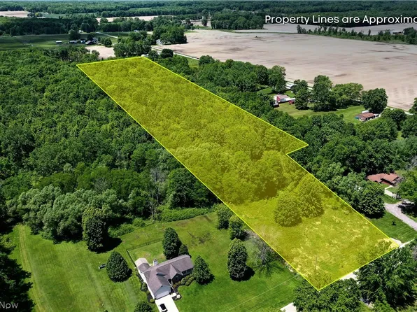S Leavitt Rd SW, Warren, OH 44481