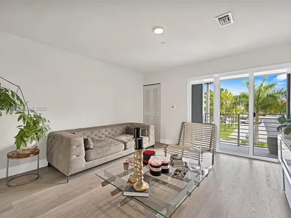 2535 NE 193rd St #3209, Miami, FL 33180