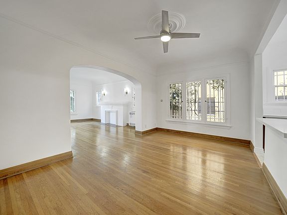 4th image of 417 N Orange Grove Ave #417
